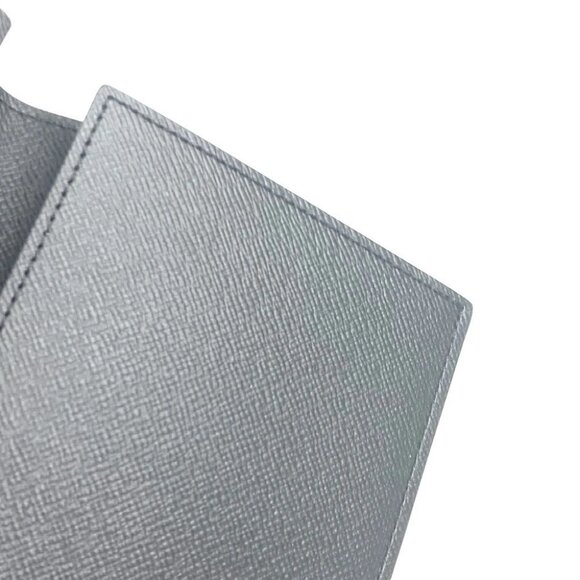LOUIS VUITTON M64501 Passport Cover Couverture Passport NM case Unused - Picture 4 of 12